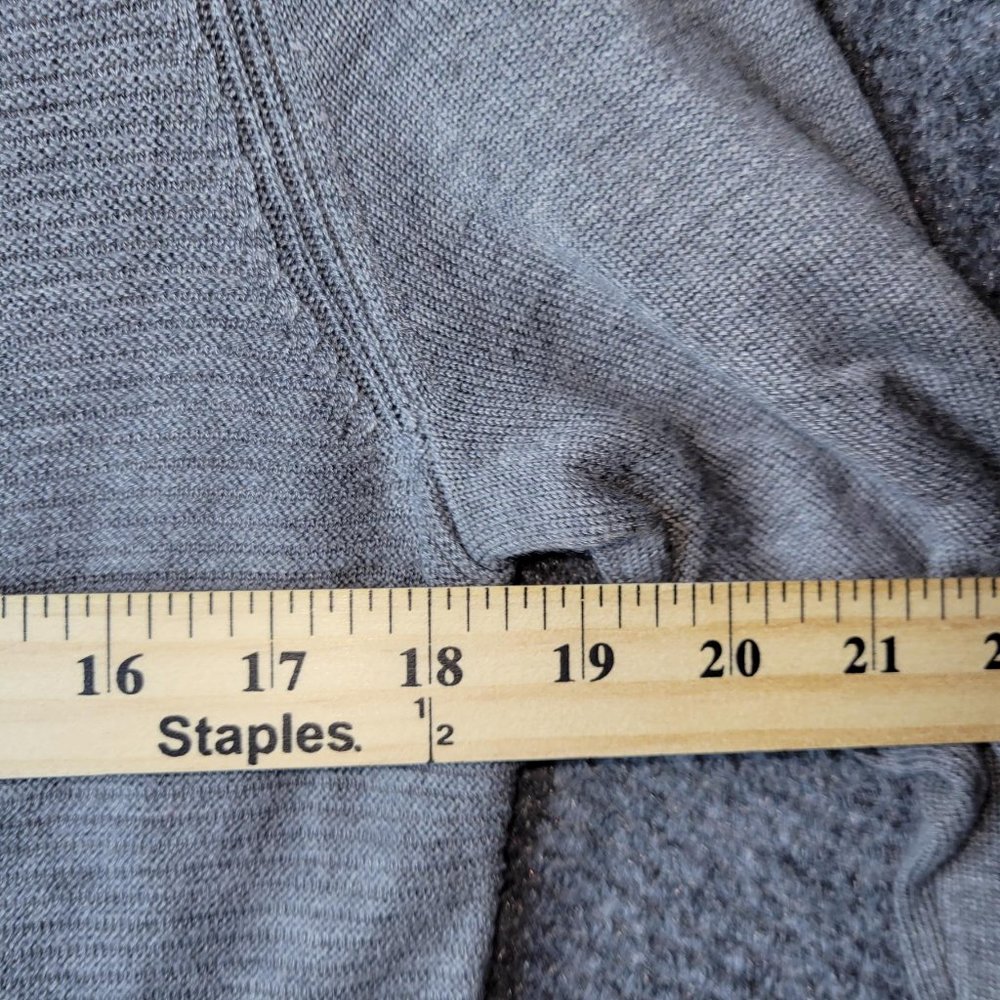 Adrienne Vittadini Gray Cowl Neck Sweater Women Size M - Picture 5 of 5